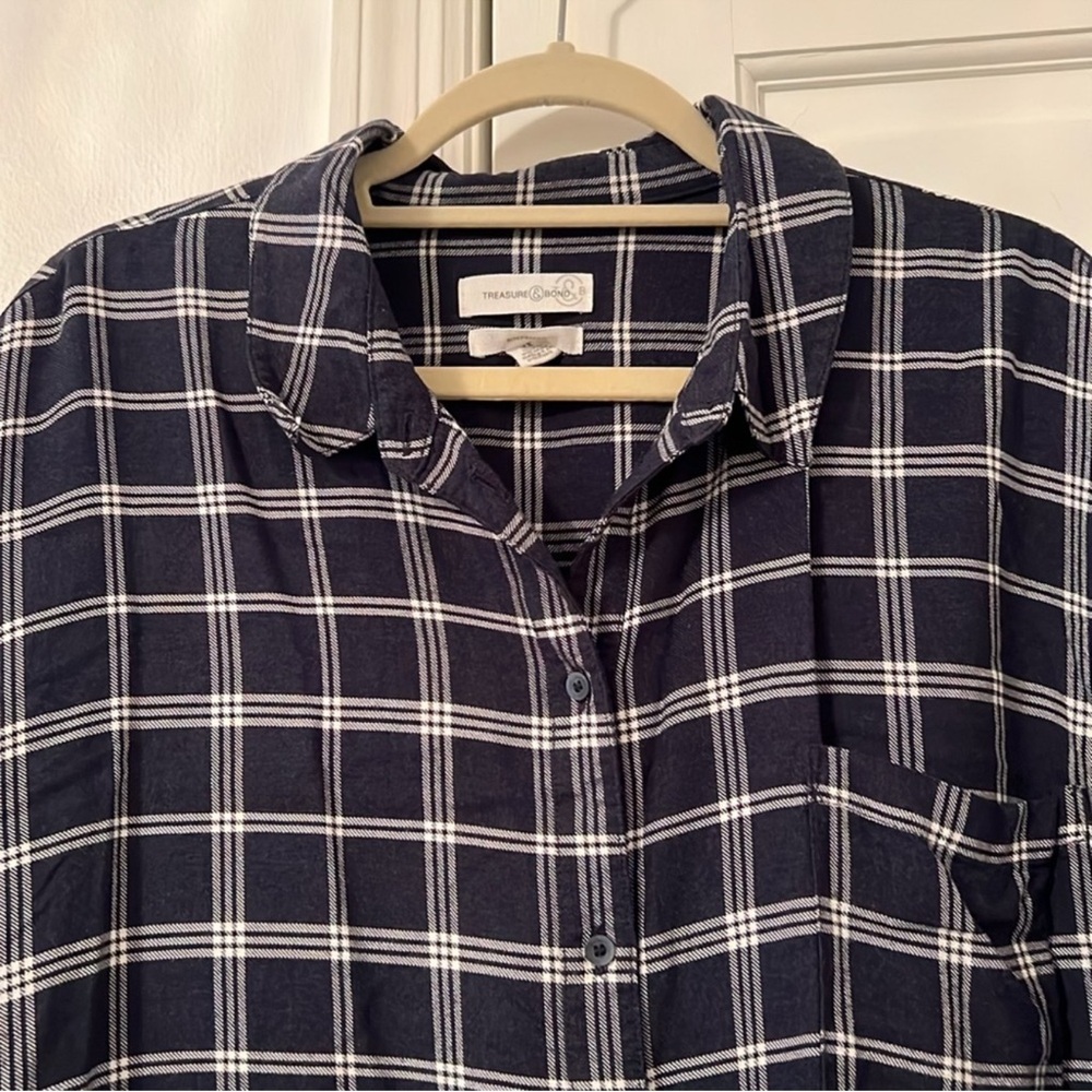 Treasure & Bond Plaid Boyfriend Button Down Shirt Blue 2X - Picture 4 of 8